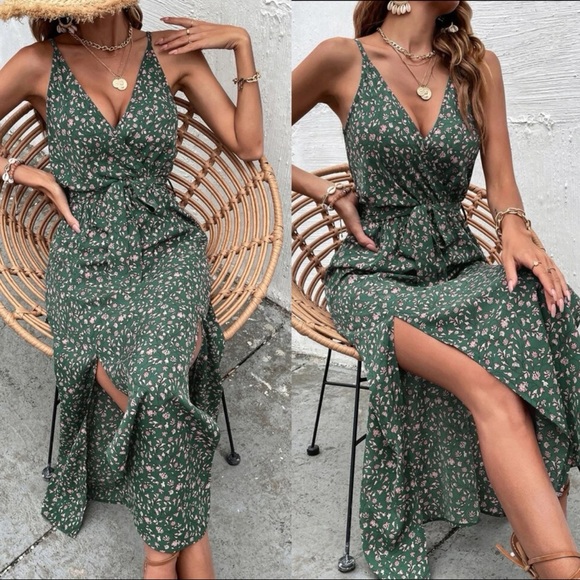 Boho Blue Floral Ditsy Print Split Hem Cami Belted Maxi Dress - Picture 3 of 6